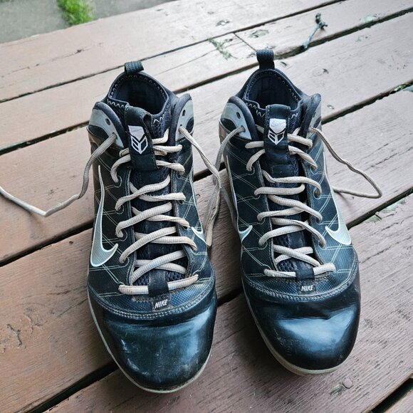 Nike Baseball Cleats - Picture 6 of 10
